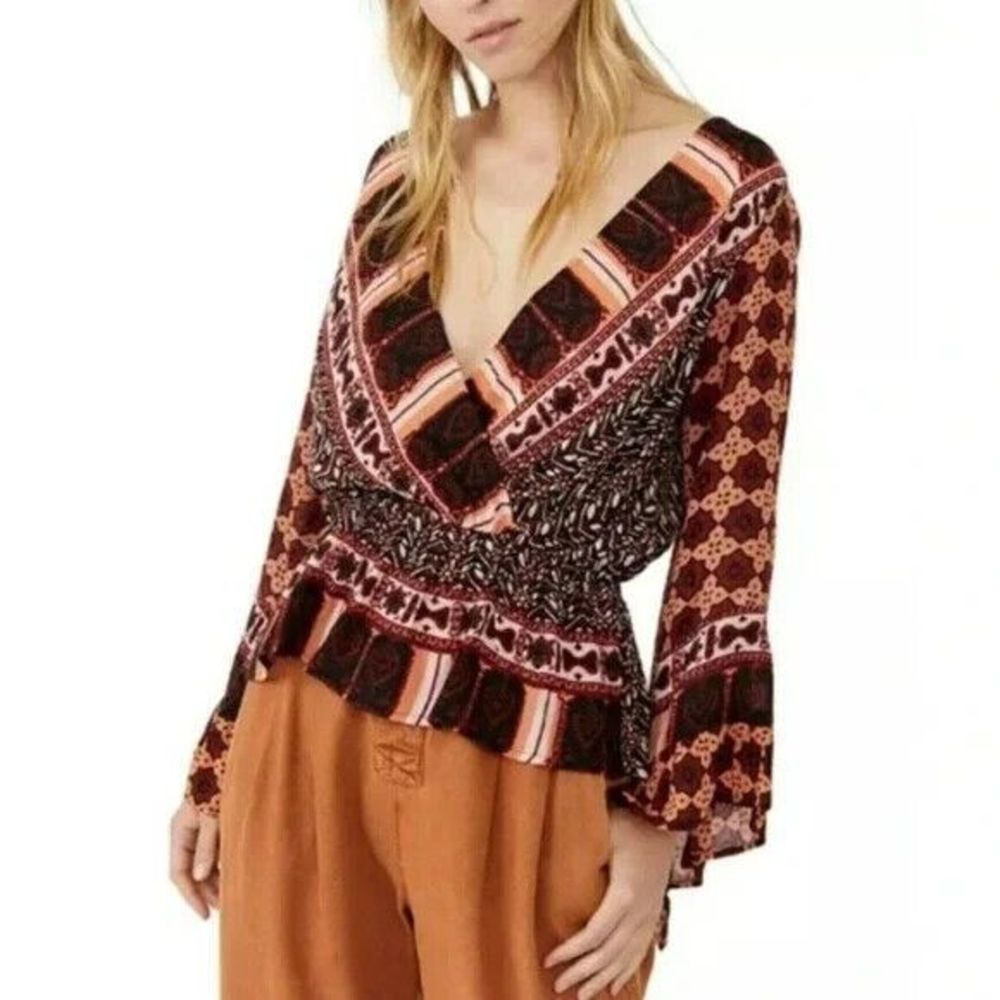 Free People Rosalie‎ Wrap Top in Coral Combo Size XS NWT